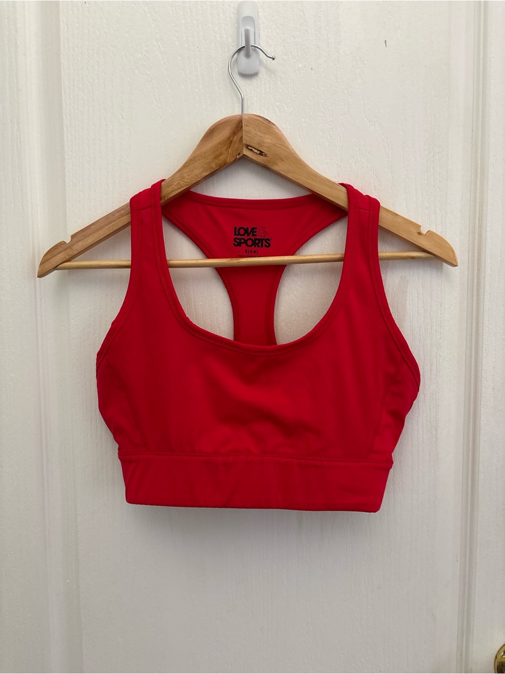 Love & Sports Woman’s S (4-6) Red Sports Bra